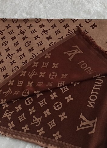 Louis Vuitton ince kaşmir ipek şal 