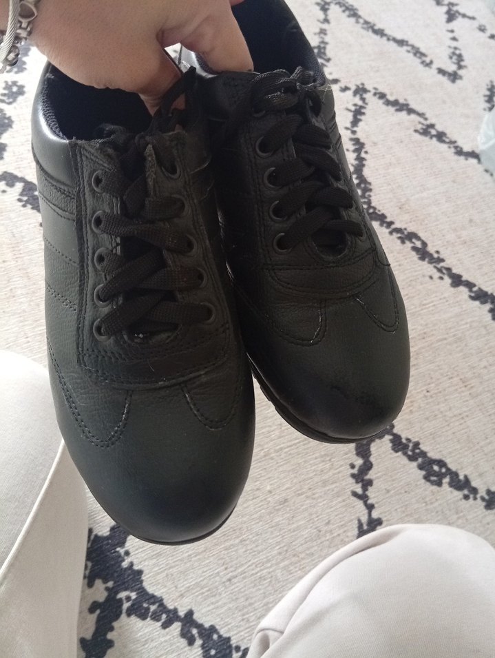 Siyah Bağcıklı Kadın  Ayakkabı - Görsel 2