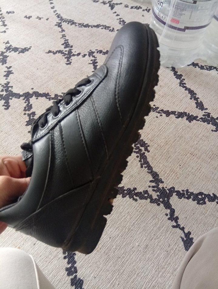 Siyah Bağcıklı Kadın  Ayakkabı - Görsel 3