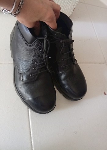 Siyah Minimalist Kadın Bot hakiki deri - Görsel 2