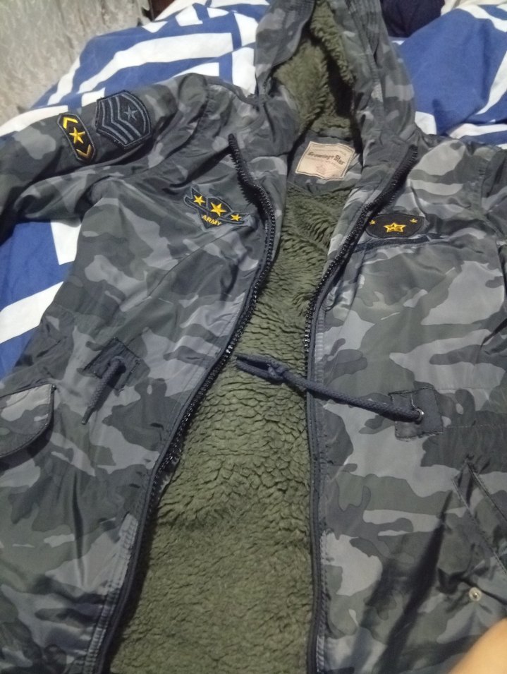 Kapüşonlu Kamuflaj Desenli Gri Kadın Mont - Görsel 3