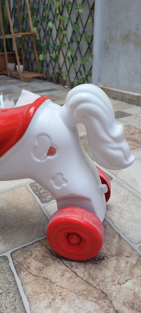 Renkli Beyaz Çocuk ati - Görsel 3