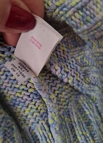 Victoria's Secret kazak - Görsel 3