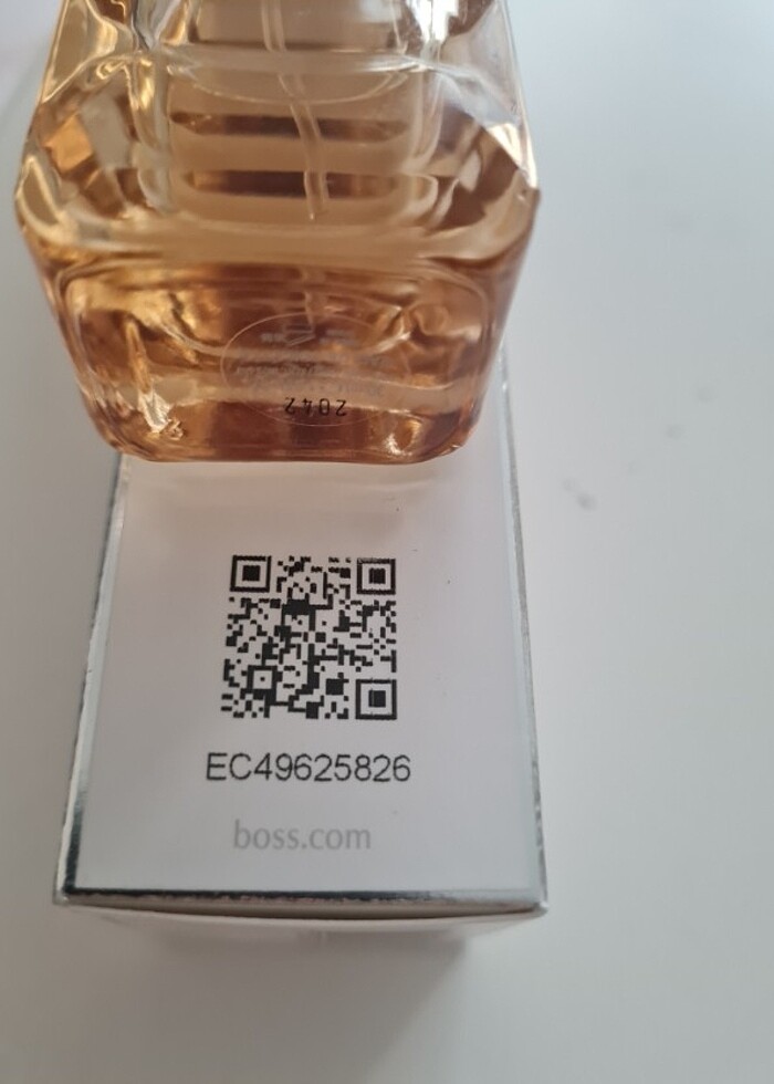 HUGO BOSS ORANGE WOMAN 30ML - Görsel 3
