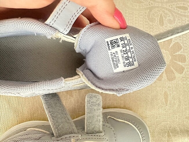 Adidas bebek spor ayakkabısı - Görsel 7