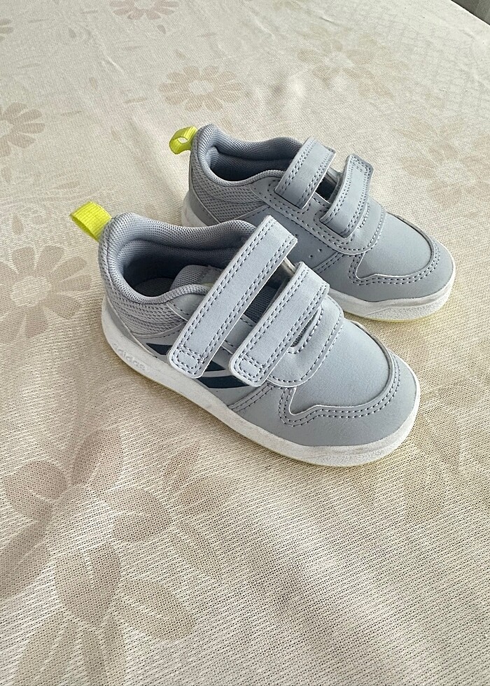 Adidas bebek spor ayakkabısı - Görsel 3