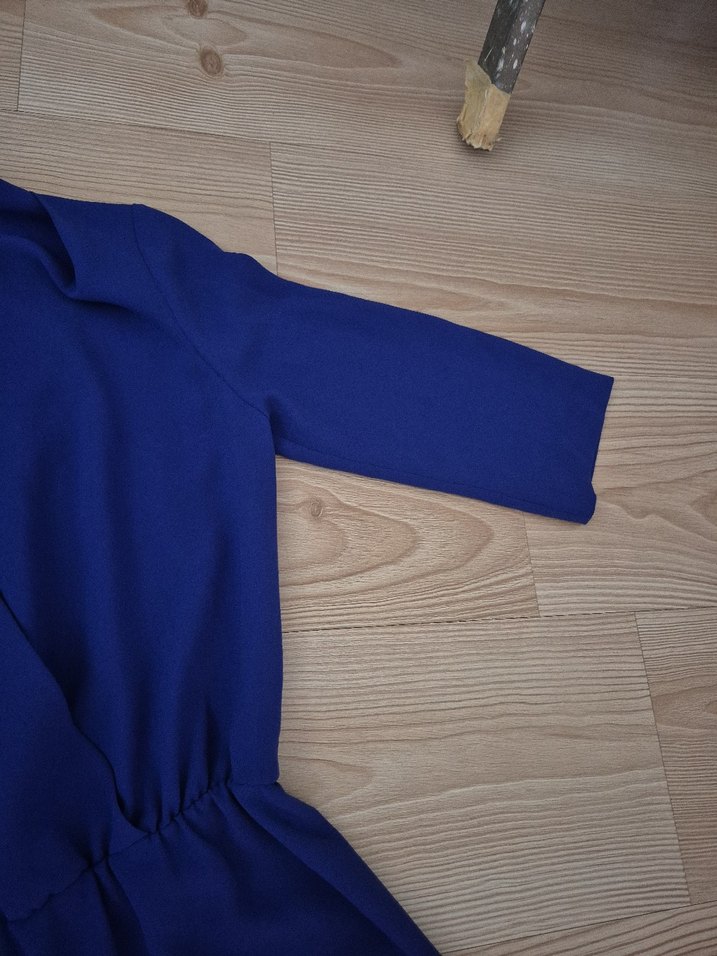 Lacivert V Yakalı orta boy boyu yeni  Elbise - Görsel 3