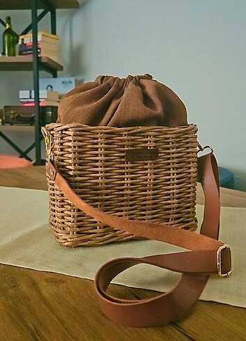 Rattan çanta 