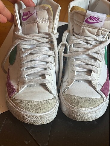36,5 Beden NIKE BILEKLI AYAKKABI