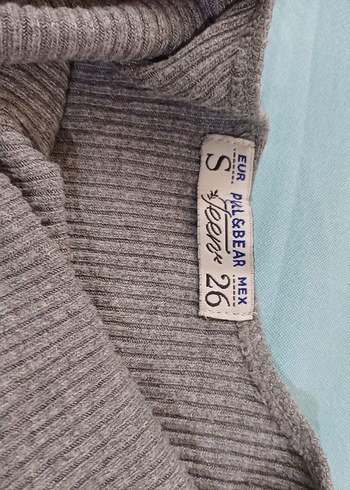 s Beden Gri Kısa Kollu Crop Top