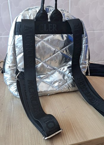 Beden Gri Moncler Kadın Sırt Çantası