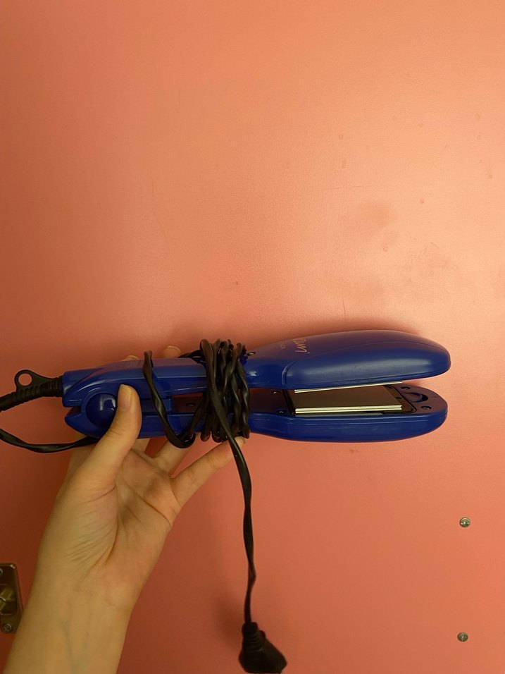 Mavi Saç Düzleştirici - Görsel 2