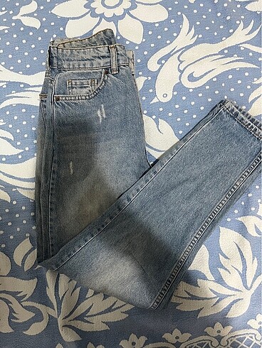 boyfriend jean