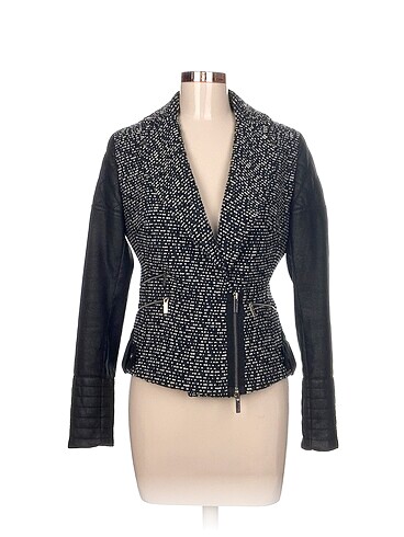 Karen Millen Blazer %70 İndirimli.