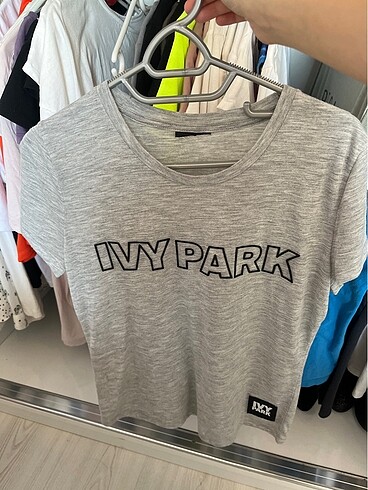 İvy park tişört