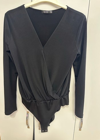 Bershka 36