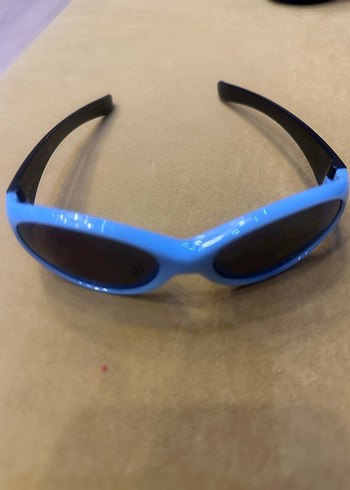 Mavi Erkek Çocuk Güneş Gözlüğü - Görsel 3