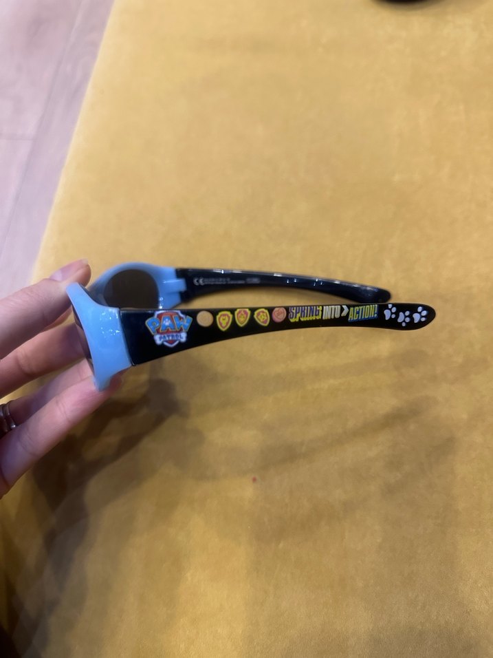 Mavi Erkek Çocuk Güneş Gözlüğü - Görsel 2