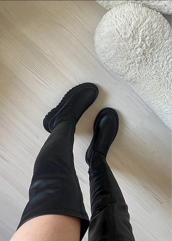 Siyah Deri Dizüstü Gotik Stiletto Çizme - Görsel 2