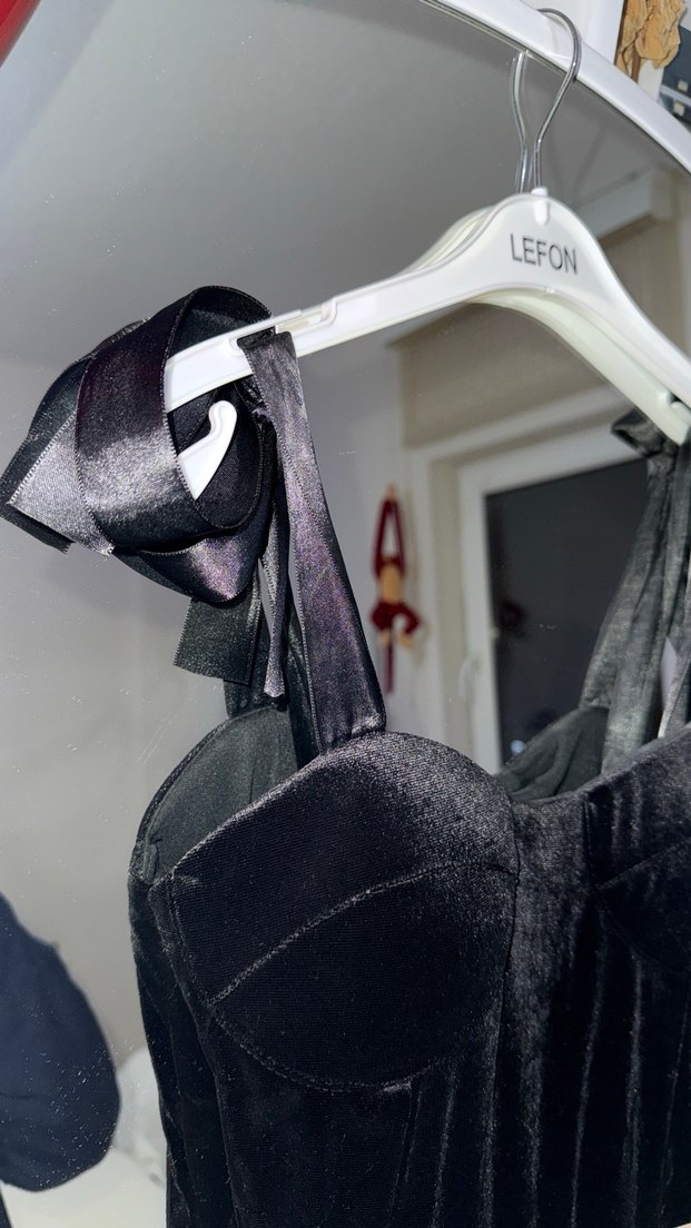 Siyah Straplez Midi Gotik Elbise - Görsel 2