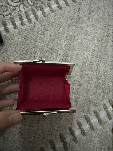 El çantası ve cüzdan - Görsel 4