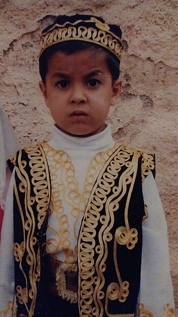 Özel