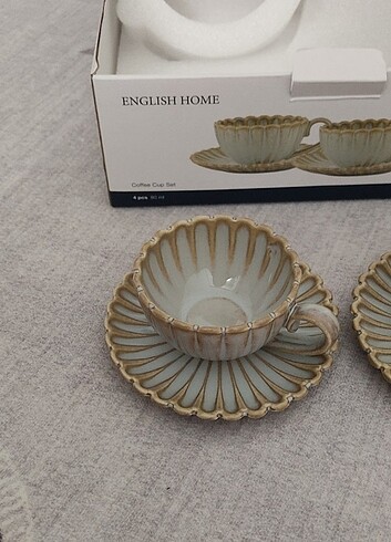 Beden Engilish home fiore New bone china ikili fincan seti