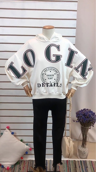 Beyaz sweatshirt