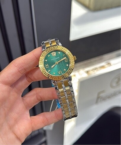 Versace bayan saati