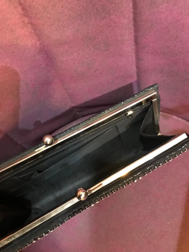 Siyah DeriTokalı Kadın Portföy Çanta - Görsel 2