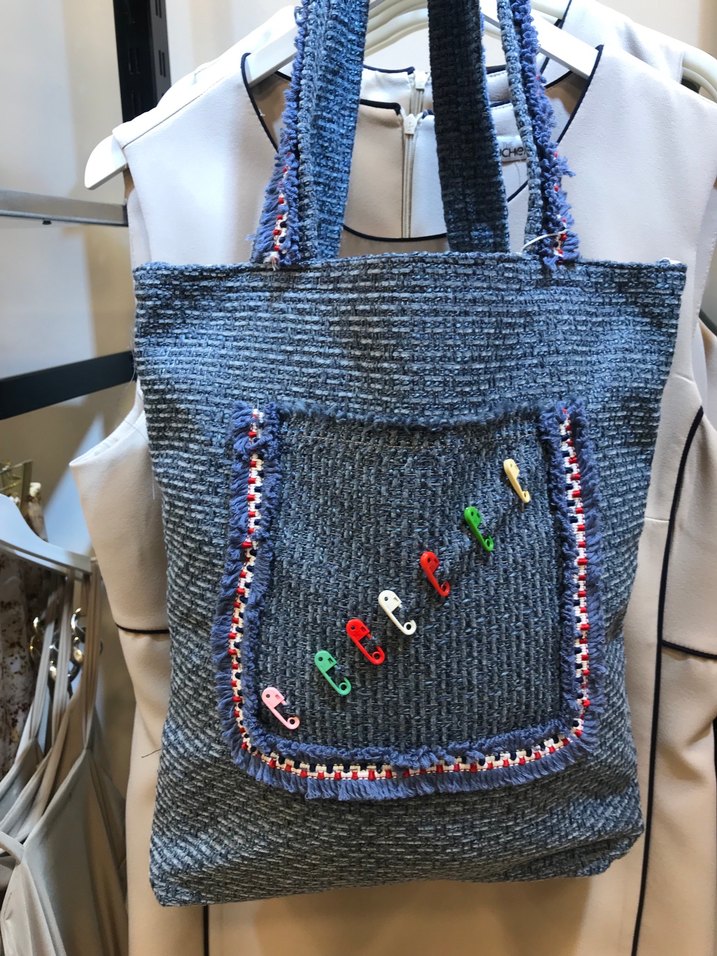 Nakışlı Gri Denim Fermuarlı Kadın Çanta - Görsel 2