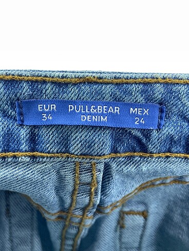 34 Beden çeşitli Renk Pull and Bear Mini Şort %70 İndirimli.