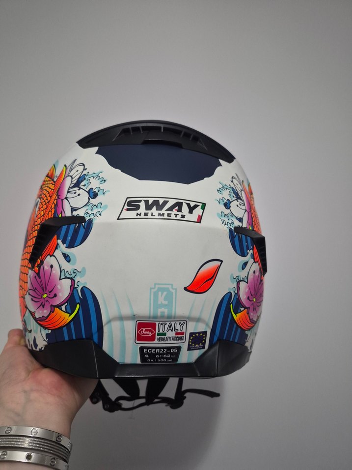 Renkli Baskılı Seramik Motosiklet Kaskı - Görsel 4