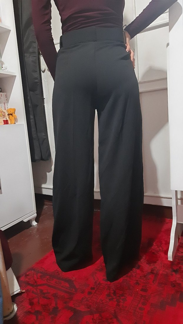 Siyah Bol Paça Likralı Crep Kadın Pantolon - Görsel 3