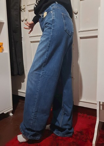 Gevşek Kesim Kıvrık Paça Mavi Denim Kadın Jean - Görsel 6