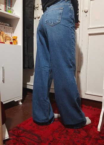 Gevşek Kesim Kıvrık Paça Mavi Denim Kadın Jean - Görsel 8