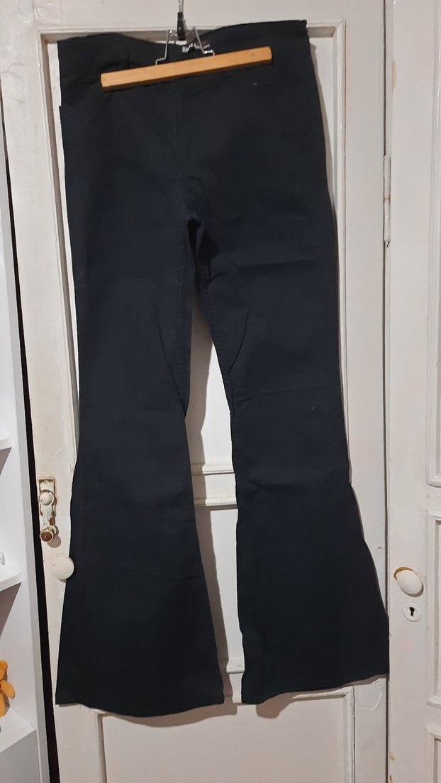 Siyah Kadın İspanyol Pantolon - Görsel 3