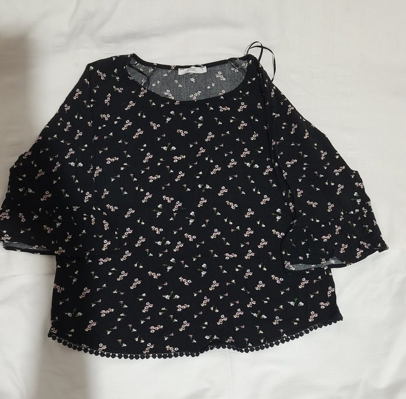 Siyah Çicekli Karpuz kol Bluz - Görsel 3