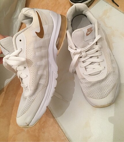38 Beden beyaz Renk Nike kadın spor ayakkabı
