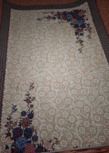 Çiçek Desenli Çok Renkli Geleneksel Halı - Görsel 2