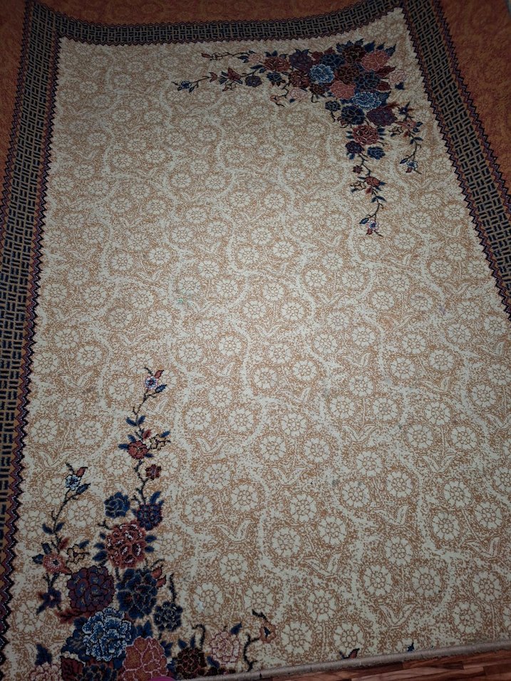 Çiçek Desenli Çok Renkli Geleneksel Halı - Görsel 2