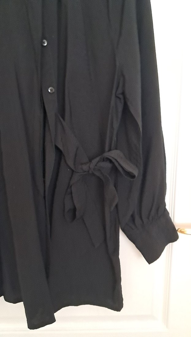 Siyah Keten Gömlek, Uzun Kollu, Düğmeli - Görsel 2