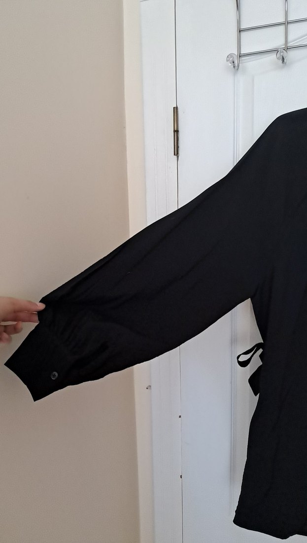 Siyah Keten Gömlek, Uzun Kollu, Düğmeli - Görsel 5