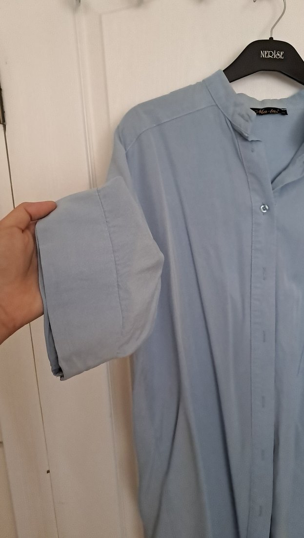 Düğmeli Mavi Tensel Kadın Gömlek - Görsel 4