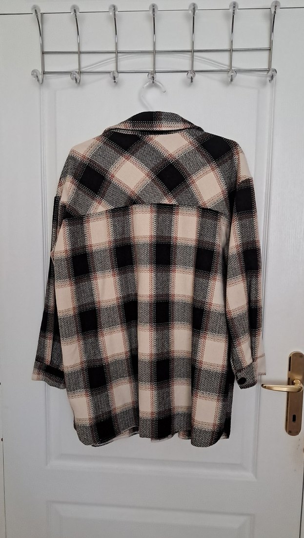 Düğmeli Ekose Desenli Kadın Gömlek - Görsel 3