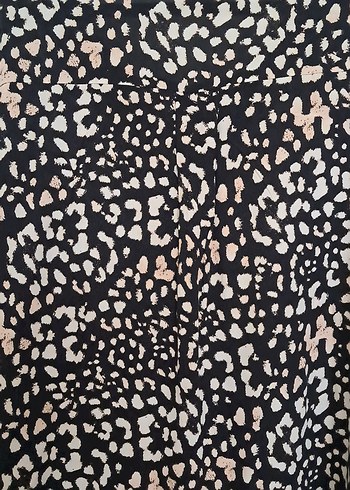 Siyah V Yaka Düğmeli Kadın Bluz - Görsel 5