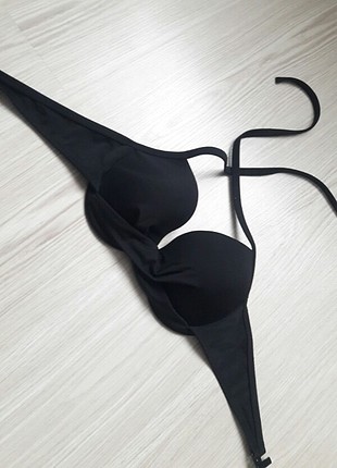 Bikini üstü