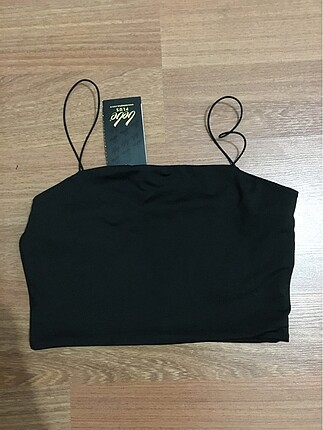 Siyah ip askı crop