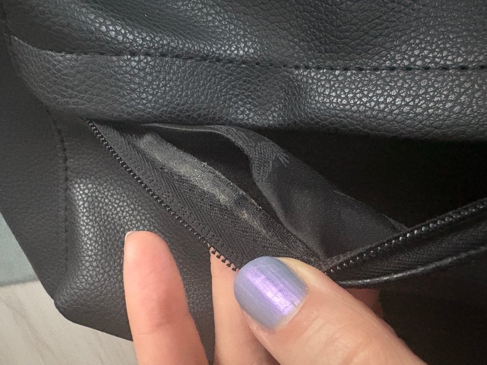 Fabrika siyah Kadın Sırt Çantası - Görsel 4