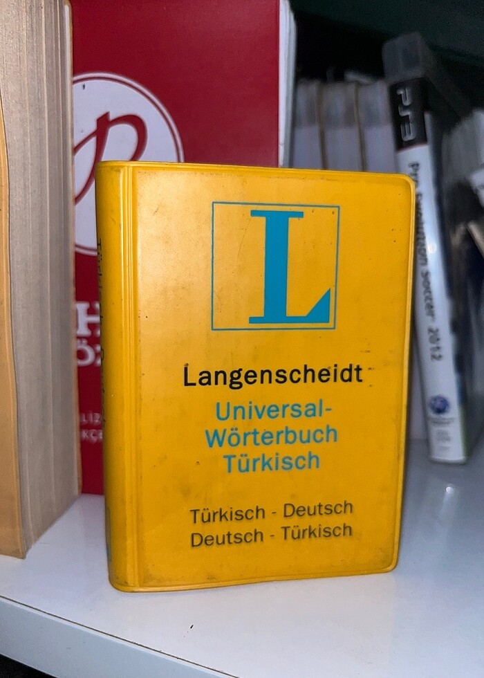 Almanca türkçe İngilizce  3 sözlük - Görsel 2
